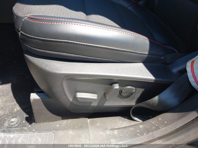 1FMCU9MNXPUA50494 Ford Escape St-line