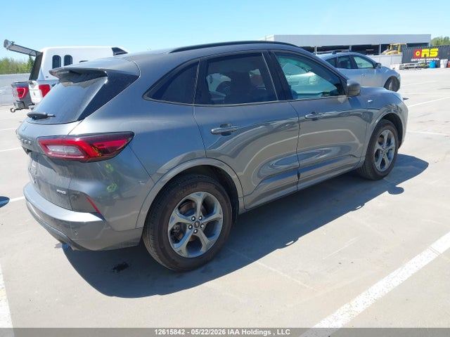 1FMCU9MNXPUA50494 Ford Escape St-line
