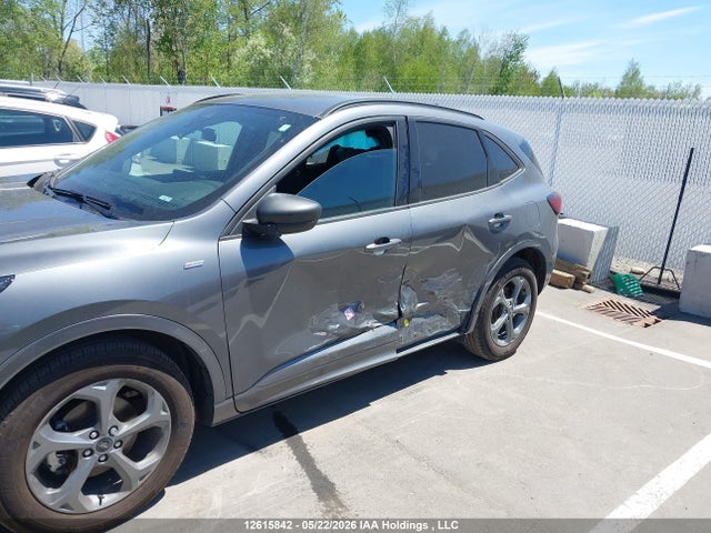 1FMCU9MNXPUA50494 Ford Escape St-line