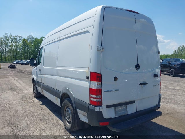 2014 Mercedes-benz Sprinter 2500 მანქანა იყიდება აუქციონზე, vin: WD3BE7CC4E5850792, აუქციონის ნომერი: 12615847