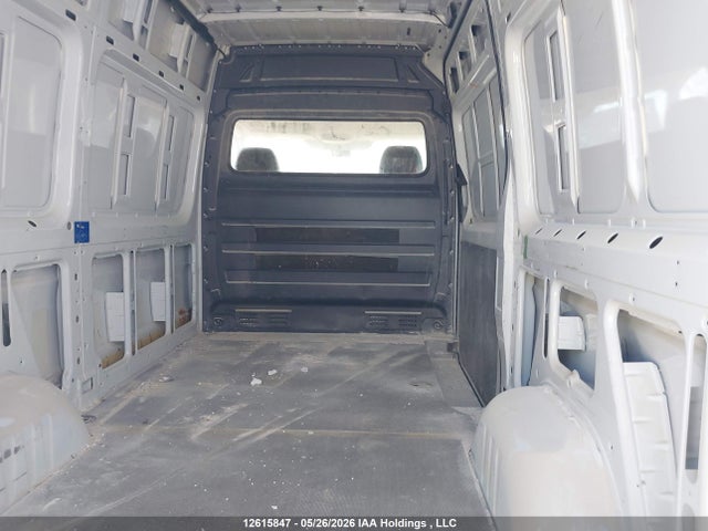 2014 Mercedes-benz Sprinter 2500 მანქანა იყიდება აუქციონზე, vin: WD3BE7CC4E5850792, აუქციონის ნომერი: 12615847