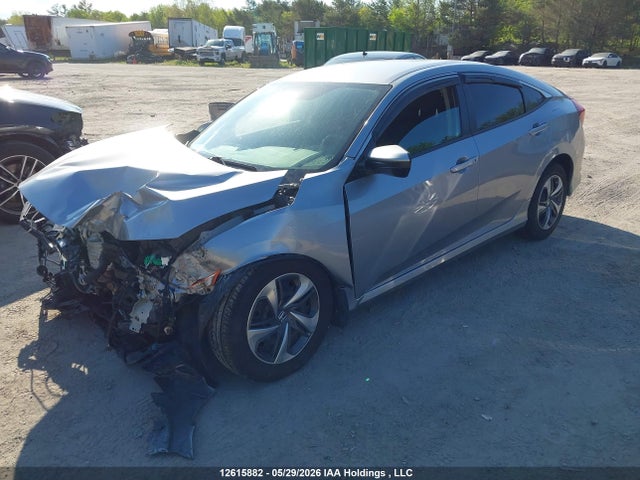 Honda Civic 2019 2HGFC2F59KH031764 Image 2