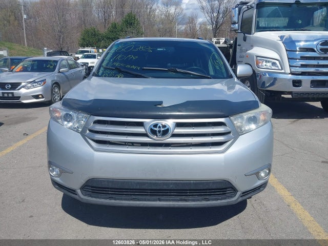 12603826 :رقم المزاد ، 5TDBK3EH0CS110194 vin ، 2012 Toyota Highlander V6 مزاد بيع