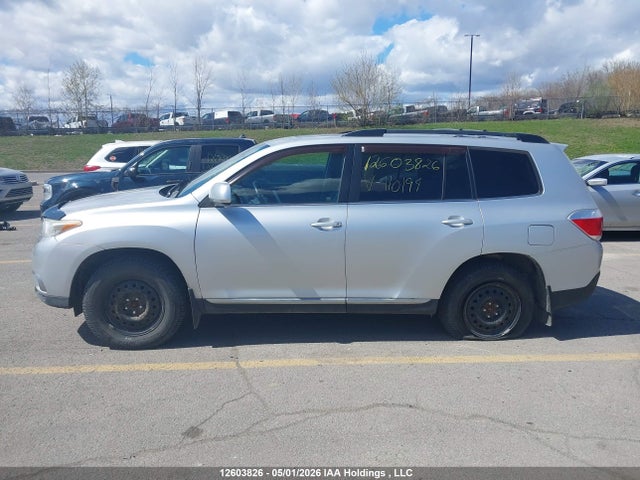 12603826 :رقم المزاد ، 5TDBK3EH0CS110194 vin ، 2012 Toyota Highlander V6 مزاد بيع