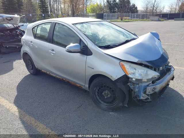 12608800 :رقم المزاد ، JTDKDTB32C1001980 vin ، 2012 Toyota Prius C Technology مزاد بيع