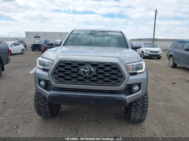 3TYCZ5ANXNT058071 Toyota Tacoma Double Cab/sr/sr5/trd Sport/trd Off Road/trd Pro