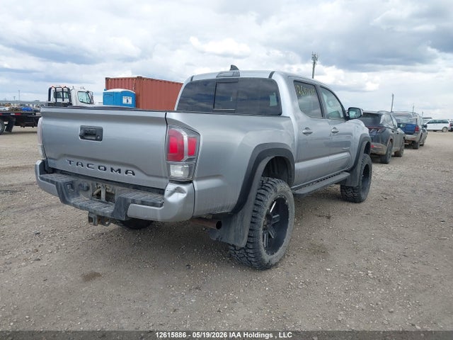 3TYCZ5ANXNT058071 Toyota Tacoma Double Cab/sr/sr5/trd Sport/trd Off Road/trd Pro