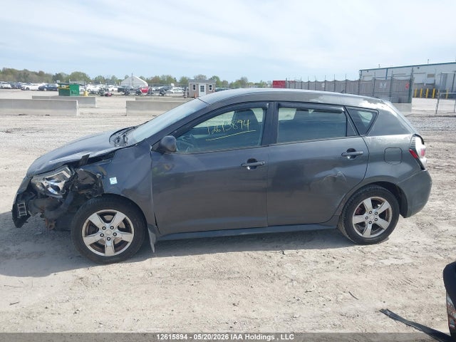 Продажа на аукционе авто 2010 Pontiac Vibe, vin: 5Y2SM6E00AZ412229, номер лота: 12615894