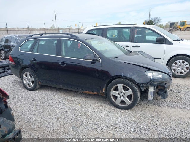 2011 Volkswagen Golf 2.5l Comfortline/2.5l Trendline მანქანა იყიდება აუქციონზე, vin: 3VWKX7AJ1BM621961, აუქციონის ნომერი: 12615920
