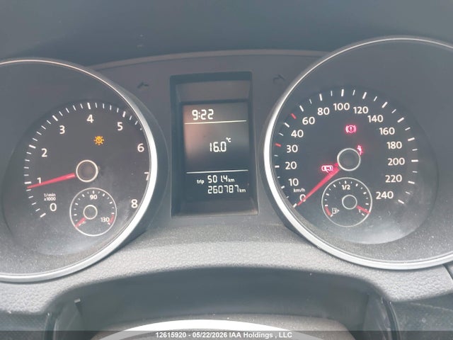 2011 Volkswagen Golf 2.5l Comfortline/2.5l Trendline მანქანა იყიდება აუქციონზე, vin: 3VWKX7AJ1BM621961, აუქციონის ნომერი: 12615920