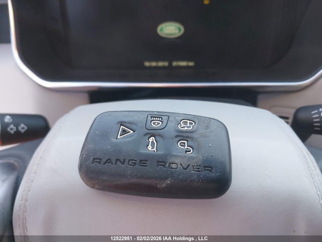 Land Rover Range Rover 5.0l V8 Supercharged 2015 SALGS2TF2FA220658 Image 11