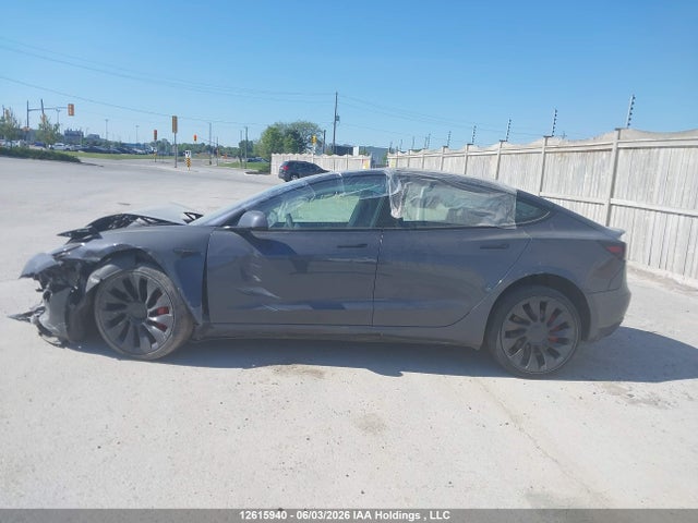 Tesla Model 3 Performance 2023 5YJ3E1EC4PF394637 Image 14