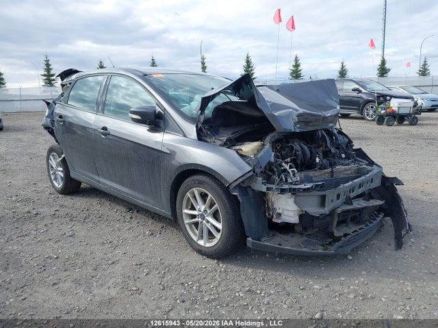 Ford FOCUS SE 2018 1FADP3K25JL317937 Image 1