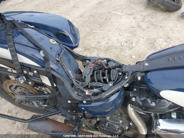 12597069 :رقم المزاد ، 5HD1YAJA7KC012682 vin ، 2019 Harley-davidson Flhc مزاد بيع