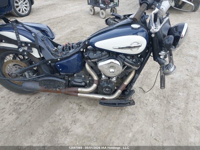 12597069 :رقم المزاد ، 5HD1YAJA7KC012682 vin ، 2019 Harley-davidson Flhc مزاد بيع