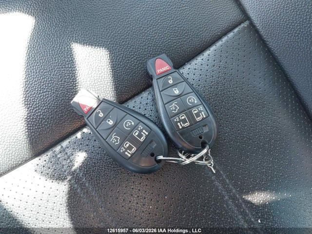 2C4RC1CG8ER387505 Chrysler Town &amp; Country