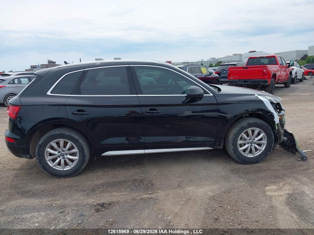 WA1ANAFY2J2226324 Audi Q5 2.0t Komfort