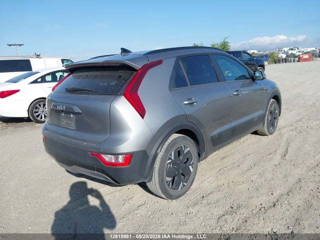 KNDCR3L15R5110874 KIA Niro Wind