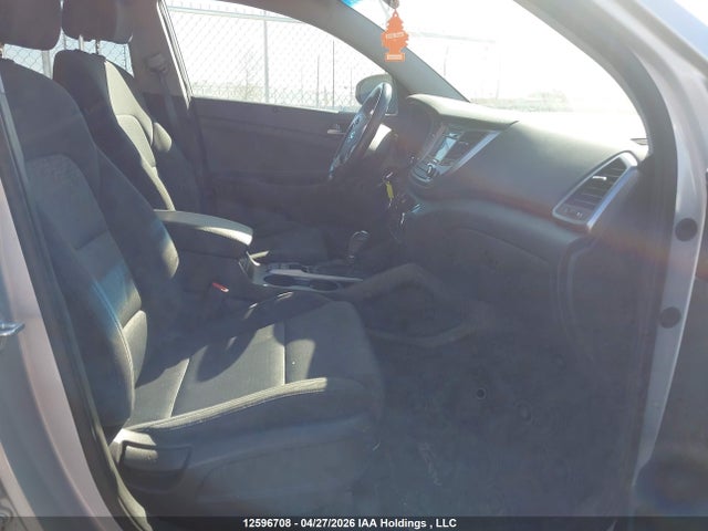Aukcja sprzedaży 2017 Hyundai Tucson Premium, vin: KM8J3CA47HU488779, numer aukcji: 12596708