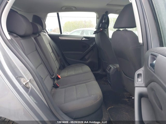 Продаж на аукціоні авто 2013 Volkswagen Golf 2.5l Comfortline/2.5l Highline/2.5l Trendline/wolfsburg Edition 2.5l, vin: WVWDA7AJ2DW117256, номер лоту: 12616009