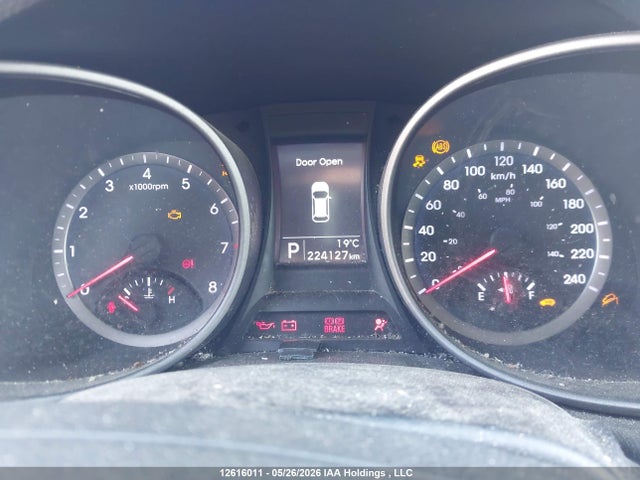 12616011 :رقم المزاد ، 5XYZUDLB0GG338650 vin ، 2016 Hyundai Santa Fe Sport مزاد بيع