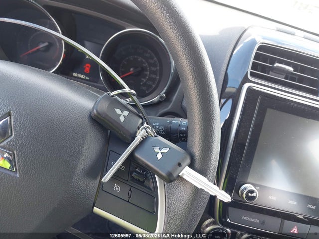 JA4AJUAU7NU600521 Mitsubishi RVR ES