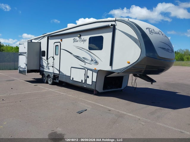 Продажа на аукционе авто 2014 Forest River , vin: 4X4FBLG29EG100264, номер лота: 12616012