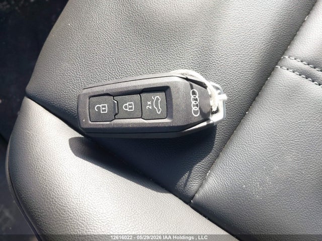 WA11AAGU3S2078824 Audi Q5 PREMIUM