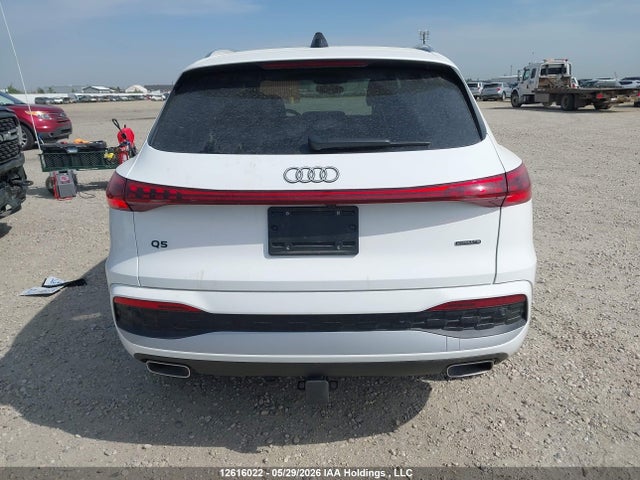 WA11AAGU3S2078824 Audi Q5 PREMIUM