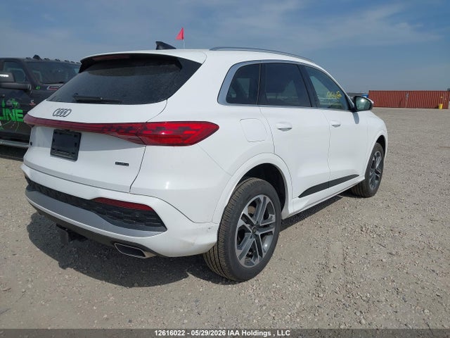 WA11AAGU3S2078824 Audi Q5 PREMIUM