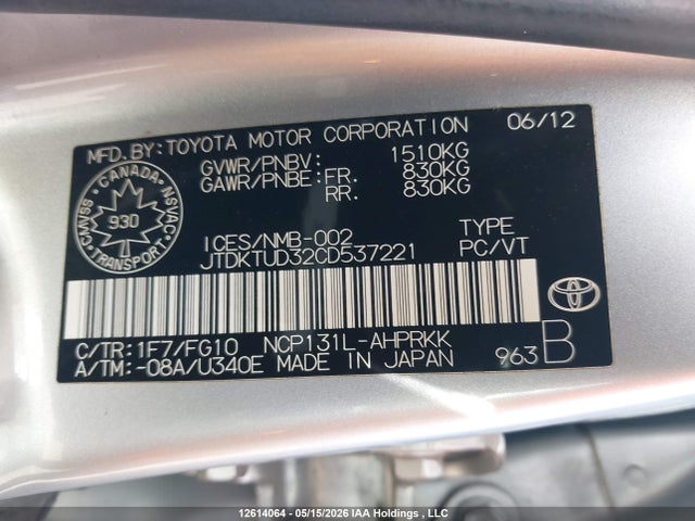 12614064 :رقم المزاد ، JTDKTUD32CD537221 vin ، 2012 Toyota Yaris Le مزاد بيع