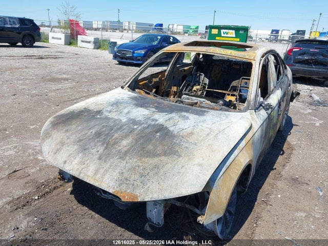 12616025 :رقم المزاد ، WAUBFCFL0EN002350 vin ، 2014 Audi A4 مزاد بيع