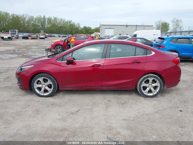 1G1BE5SM2K7123664 Chevrolet Cruze