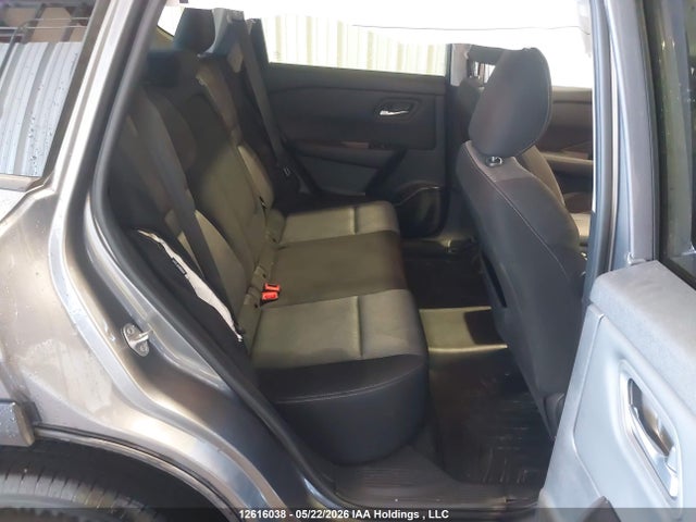 12616038 :رقم المزاد ، JN8BT3BB6SW176586 vin ، 2025 Nissan Rogue Sv/rock Creek مزاد بيع