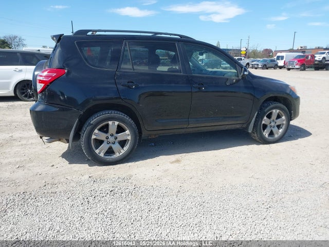 12616043 :رقم المزاد ، 2T3ZF4DV6BW056008 vin ، 2011 Toyota Rav4 مزاد بيع