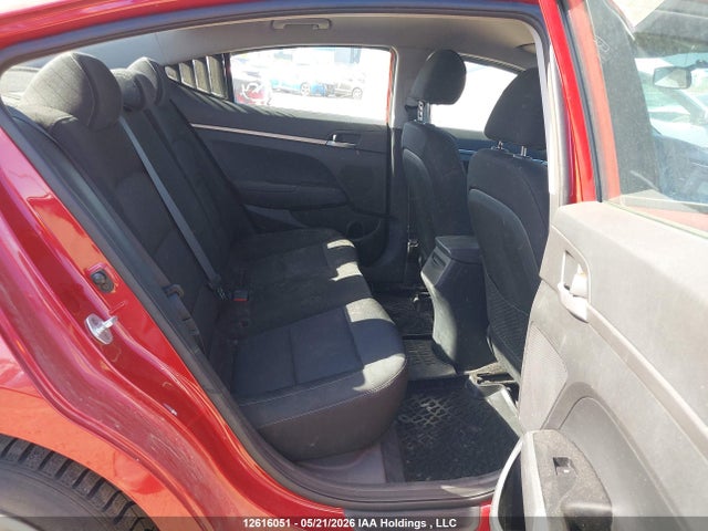 5NPD74LFXHH082323 Hyundai ELANTRA SE