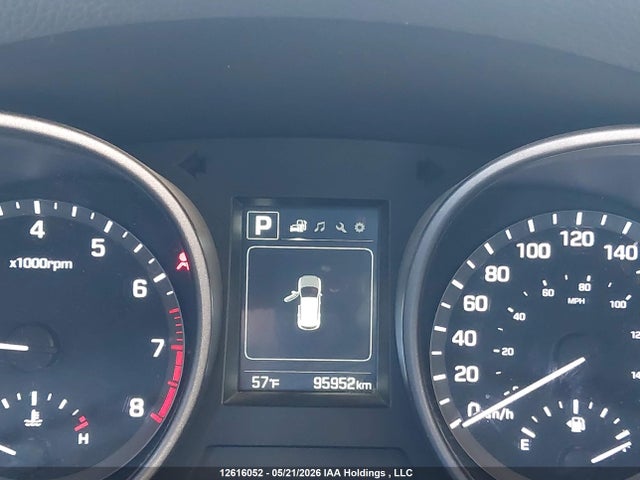 2017 Hyundai Santa Fe Sport 2.4 Premium მანქანა იყიდება აუქციონზე, vin: 5XYZUDLB2HG482332, აუქციონის ნომერი: 12616052