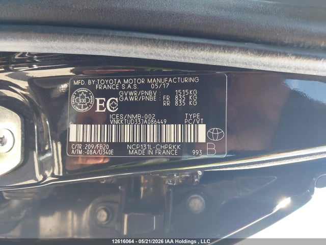 VNKKTUD33JA086449 Toyota Yaris L/le/se