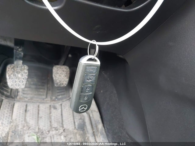 12616068 :رقم المزاد ، JM1BN1V79H1125798 vin ، 2017 Mazda 3 Touring مزاد بيع