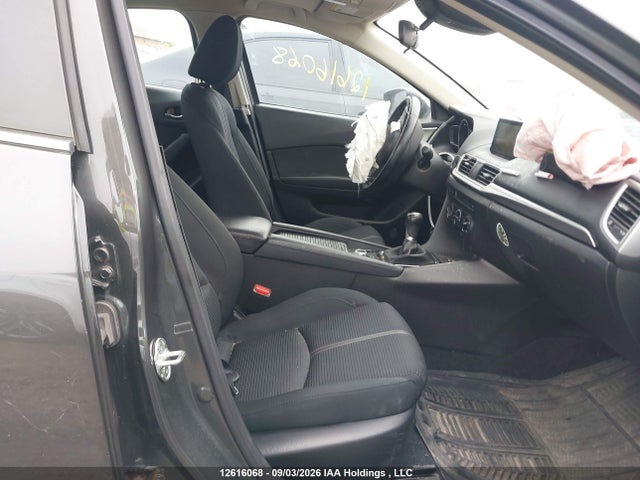 12616068 :رقم المزاد ، JM1BN1V79H1125798 vin ، 2017 Mazda 3 Touring مزاد بيع