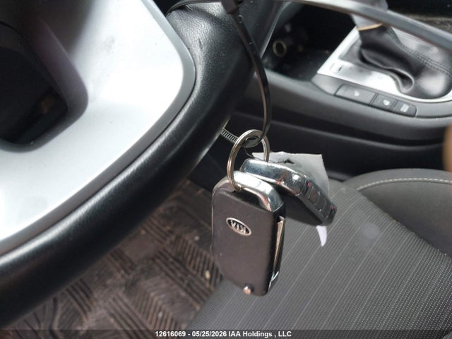 12616069 :رقم المزاد ، 3KPF24AD5KE102479 vin ، 2019 Kia Forte Lx مزاد بيع