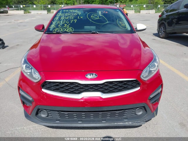 12616069 :رقم المزاد ، 3KPF24AD5KE102479 vin ، 2019 Kia Forte Lx مزاد بيع