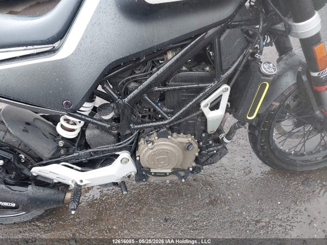 Aukcja sprzedaży 2020 Husqvarna Vitpilen 401/svartpilen 401, vin: MD2JUJ408LC262080, numer aukcji: 12616085