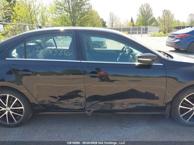 Aukcja sprzedaży 2015 Volkswagen Jetta 1.8 Tsi Highline, vin: 3VWG07AJ2FM338386, numer aukcji: 12616086