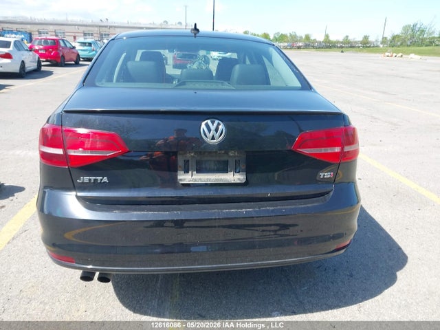 Aukcja sprzedaży 2015 Volkswagen Jetta 1.8 Tsi Highline, vin: 3VWG07AJ2FM338386, numer aukcji: 12616086