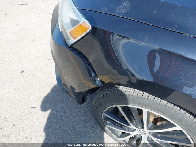 Aukcja sprzedaży 2015 Volkswagen Jetta 1.8 Tsi Highline, vin: 3VWG07AJ2FM338386, numer aukcji: 12616086