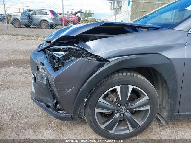 Lexus UX 250H 2021 JTHL9JBH2M2042609 Image 12