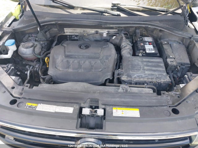 Продаж на аукціоні авто 2022 Volkswagen Tiguan Comfortline R-line Black Edition, vin: 3VV8B7AX0NM027545, номер лоту: 12616089