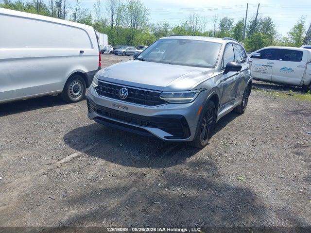 Продаж на аукціоні авто 2022 Volkswagen Tiguan Comfortline R-line Black Edition, vin: 3VV8B7AX0NM027545, номер лоту: 12616089