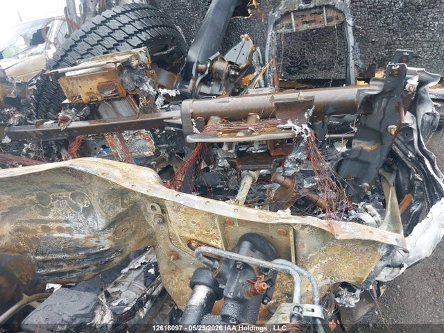 Ford F550 Super Duty 2025 1FDUF5HT5SDA00885 Image 20